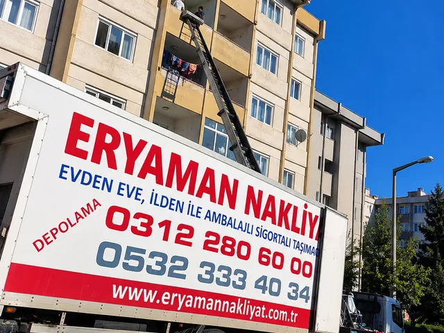 Apartman balkonuna uzanan asansörlü taşıma sistemi ve Eryaman Nakliyat kamyonu